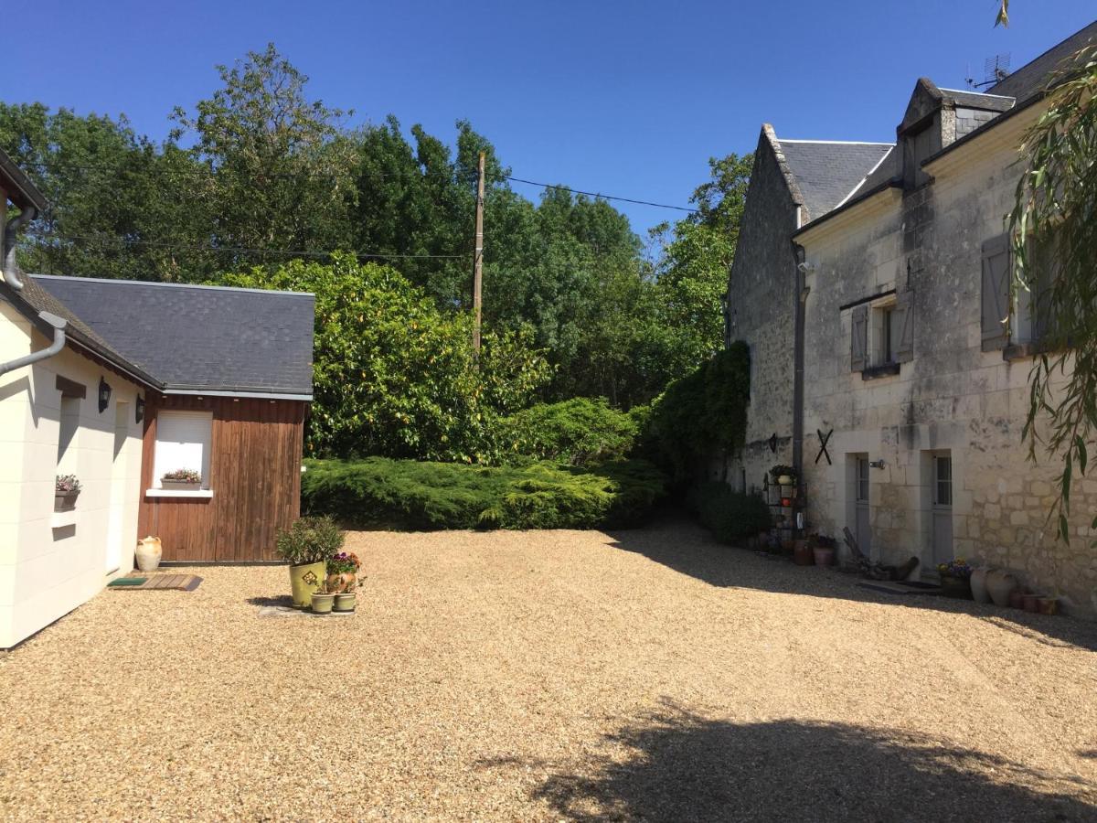 Gite De La Cale De La Clauderie Rigny-Ussé Esterno foto