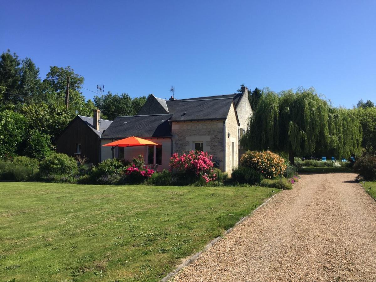 Gite De La Cale De La Clauderie Rigny-Ussé Esterno foto